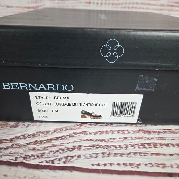 Bernardo Selma Leather Loafers 9M Chunky Heel Comfort Shoes Minimalist Neutral - Picture 9 of 10